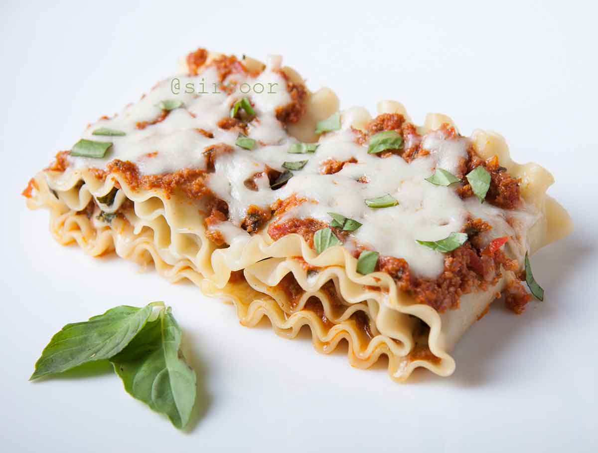 لازانیا لقمهای سیرسور